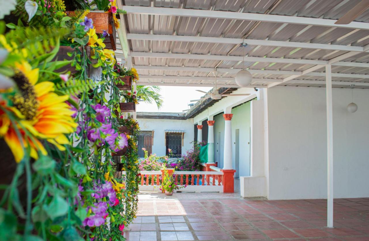 Hostal Maranatha Santa Marta  Eksteriør billede